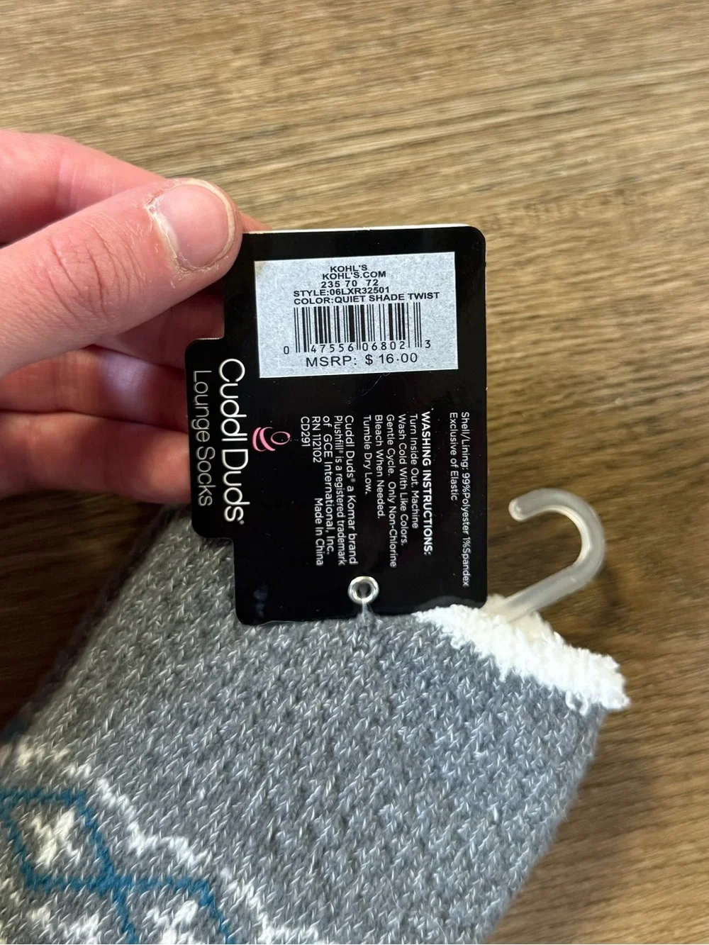 NWT Cuddl Duds Fuzzy Socks